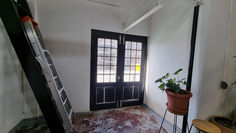 To Let Commercial Property for Rent in Woodstock Western Cape